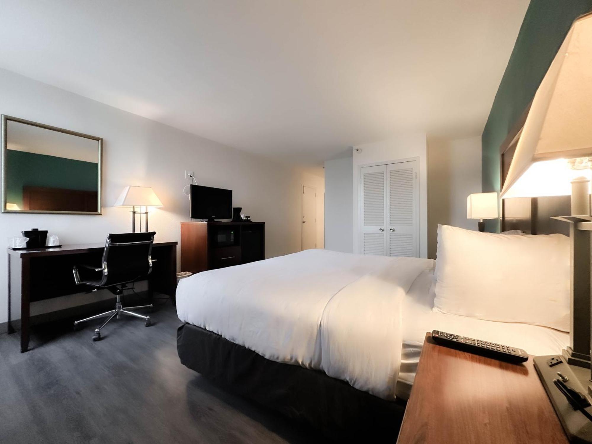 Comfort Inn & Suites Kissimmee By The Parks Four Corners Eksteriør bilde